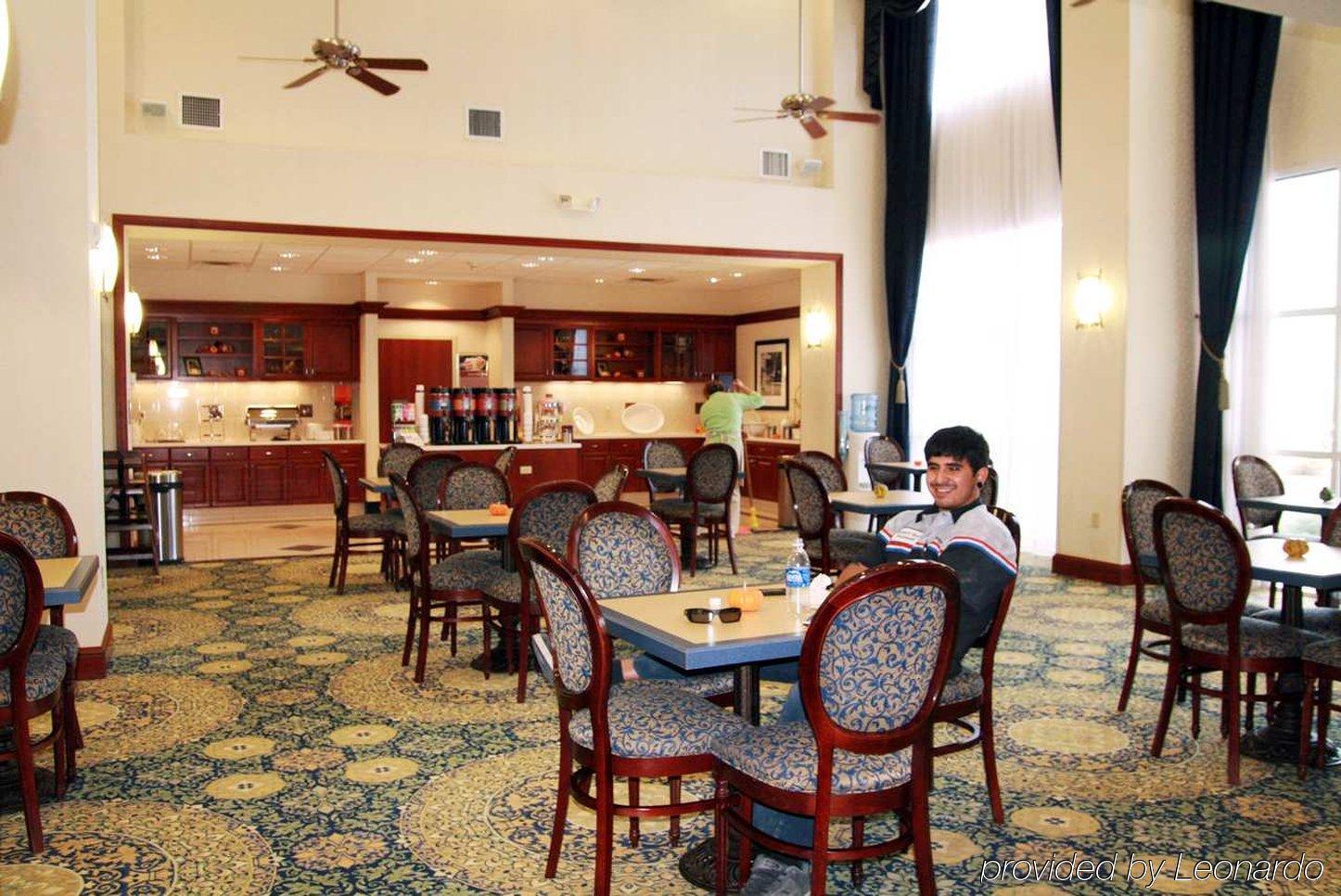 Hampton Inn & Suites Roswell Restaurant photo