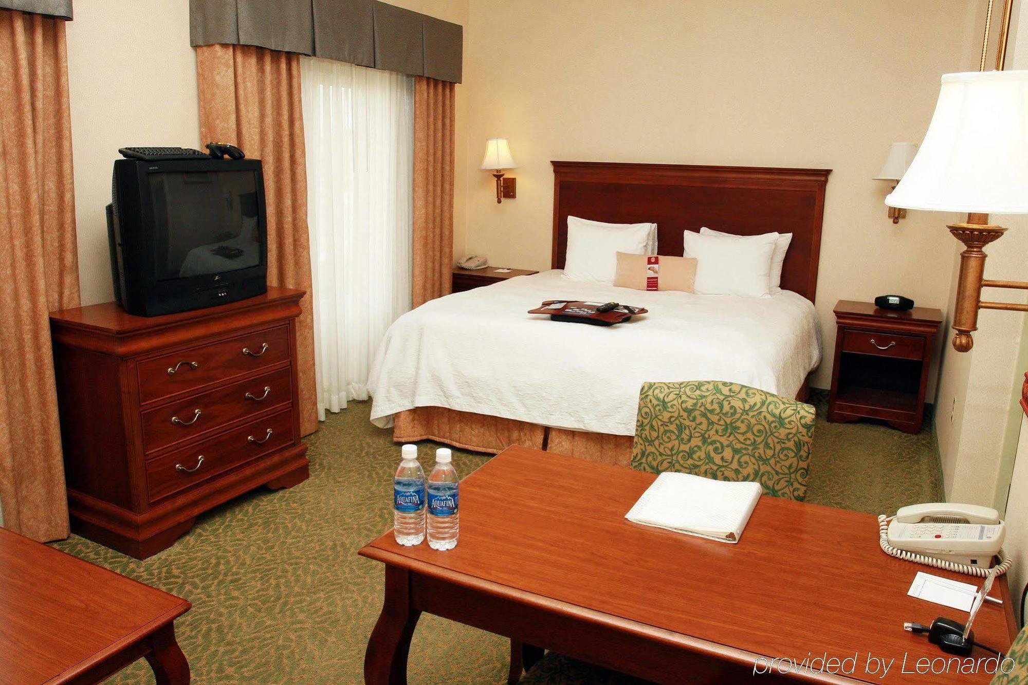 Hampton Inn & Suites Roswell Room photo
